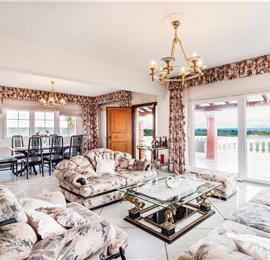 8 Bedroom villa with pool & seaview, near Acharavi, sleeps 16-18